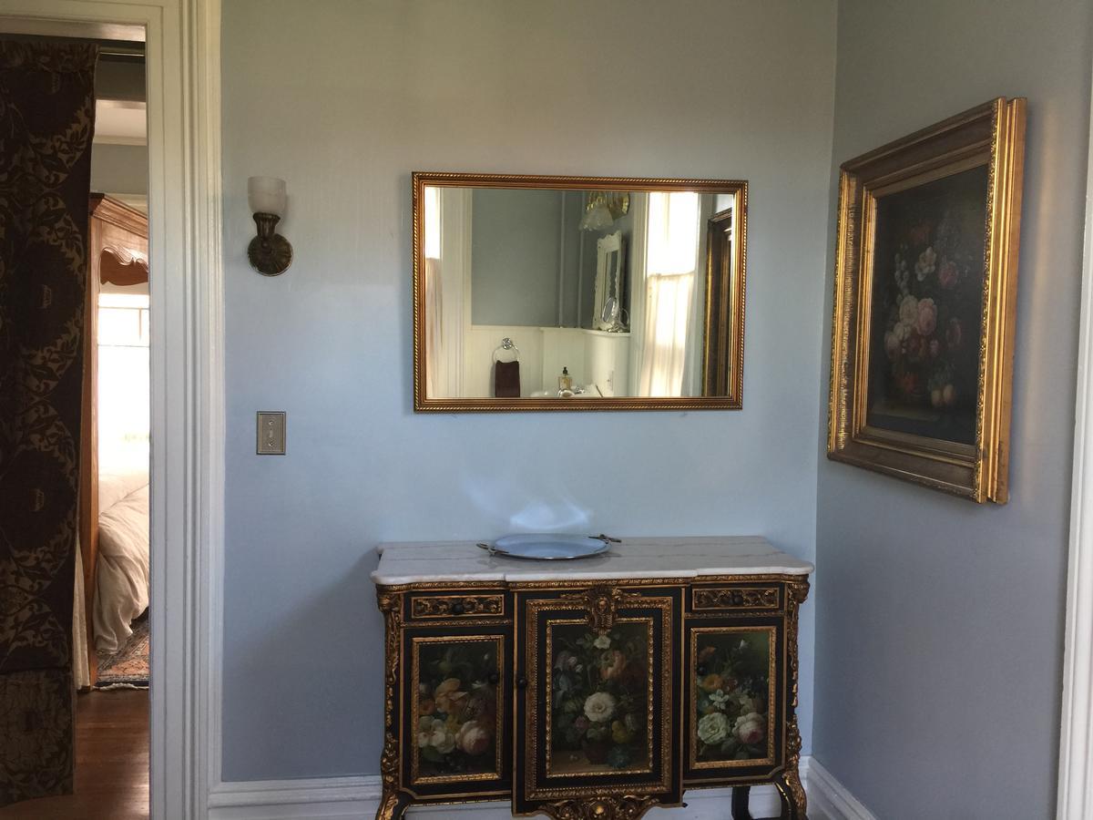 Hudson City Bed And Breakfast Экстерьер фото