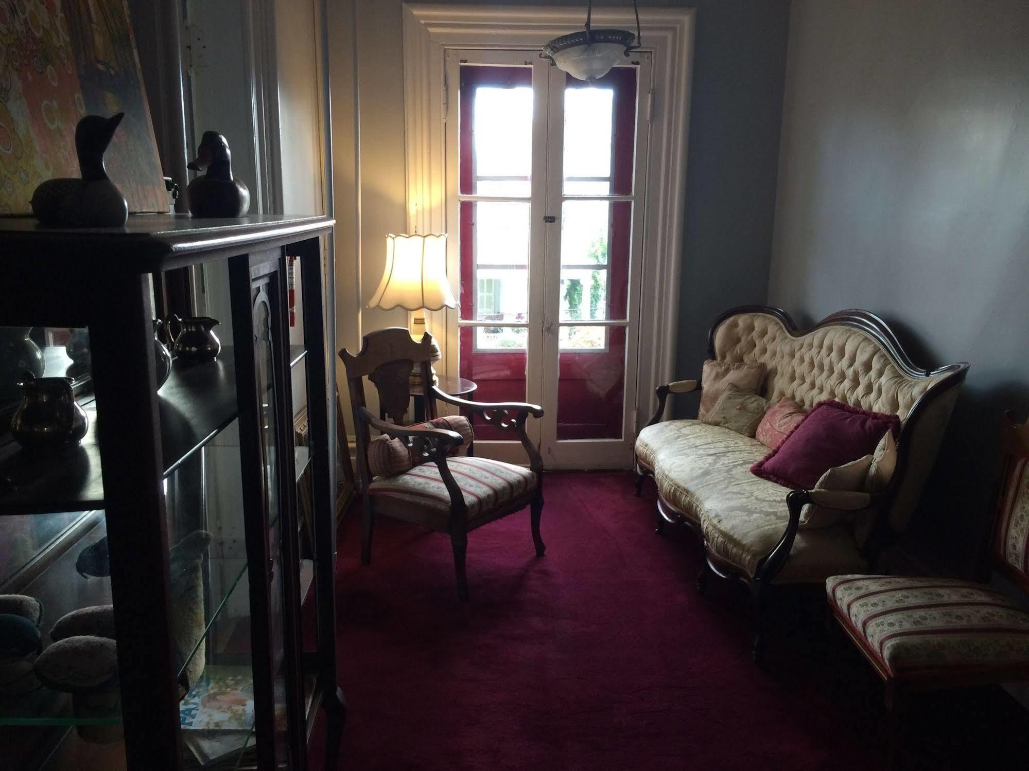 Hudson City Bed And Breakfast Экстерьер фото